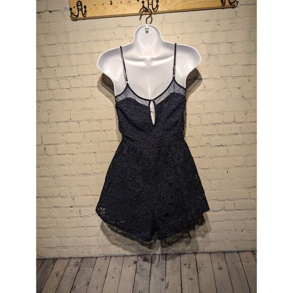 Hollister navy blue lace romper size medium - Picture 3 of 3